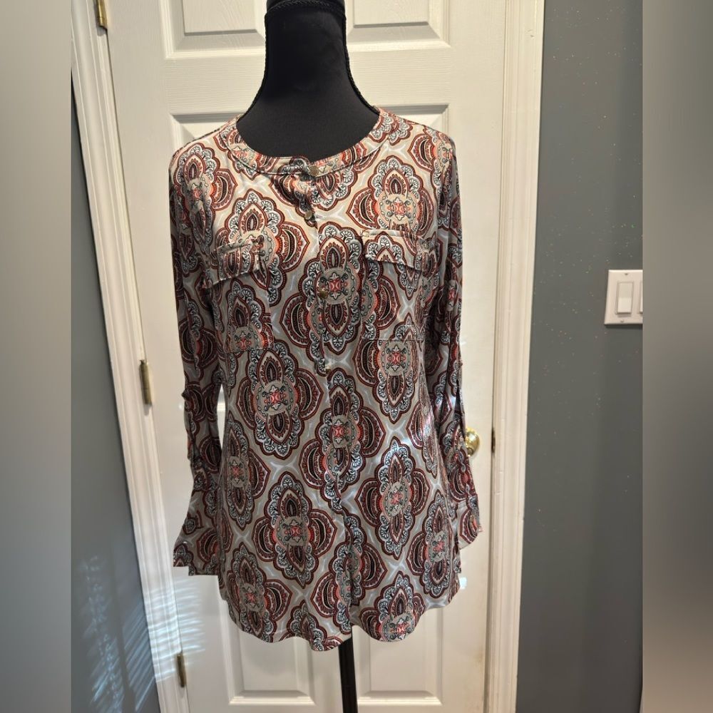 Dana Buchman Brown and Tan Long Sleeve Blouse